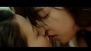 หนังโป๊เกาหลีเลสเบี้ยน ดูดปากกันอย่างเงี่ยนหี ก่อนจะแลกกันเกี่ยวเบ็ดเสียวหีชะมัด